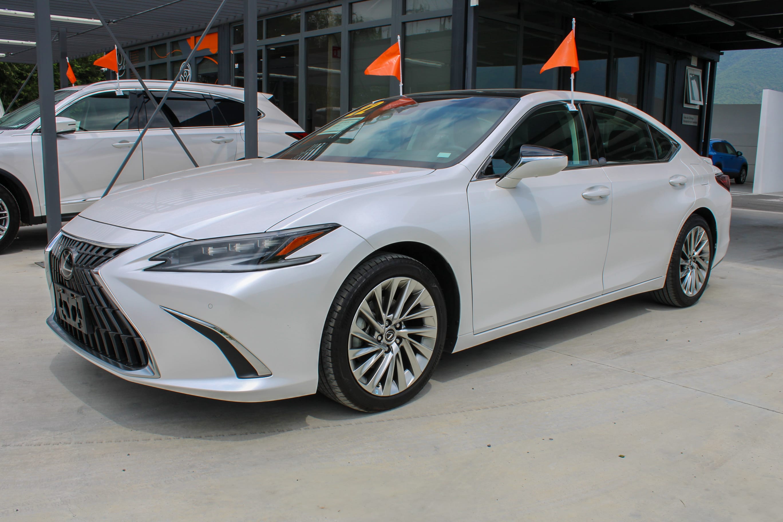 LEXUS 2022 ES 350 BLANCO TRANSMISION AUTOMATICA